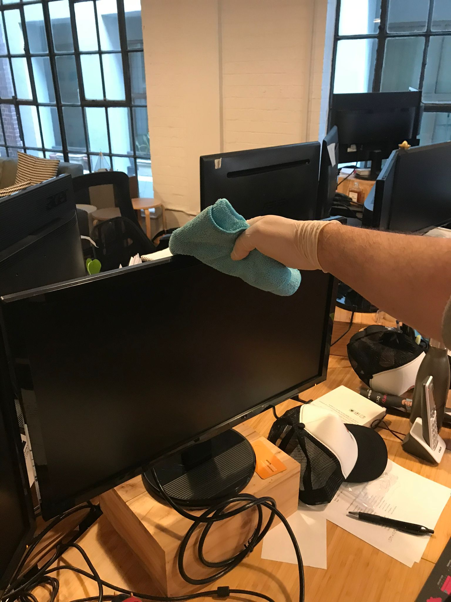 Commercial & Strata Cleaning in Sydney Computers and Office